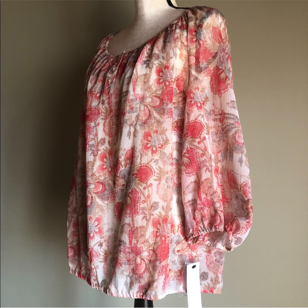 NWT Liz Claiborne Floral Top with Camisole